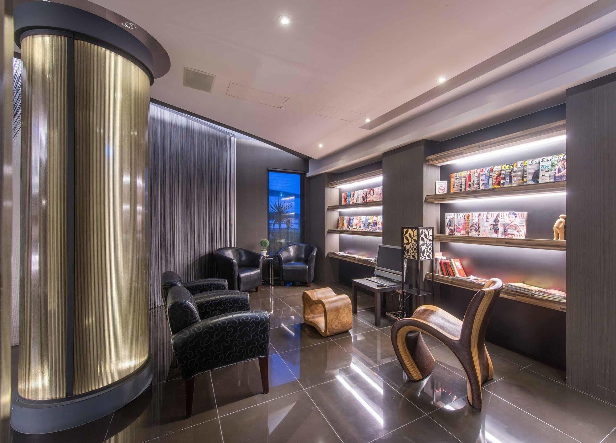 Forward Hotel Taipei Nangang Esterno foto